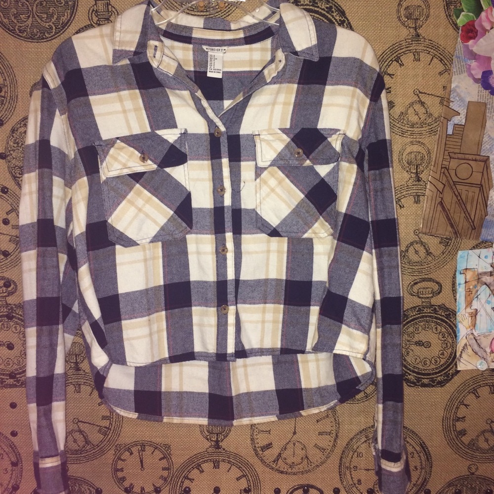 Cropped button down flannel - Picture 3 of 3